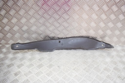 Maserati Quattroporte M156 vorne linker Kunststoffkotflügel 670001705 2014