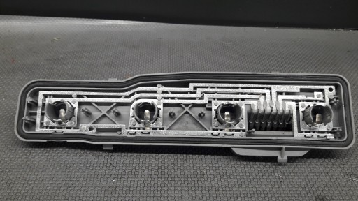 393204 rechter Heckleuchteneinsatz ASTRA G KOMBI