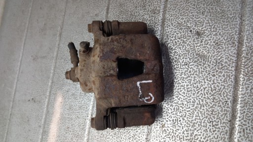 KLEMME LINKS VORNE DAEWOO LANOS T150 01R HB