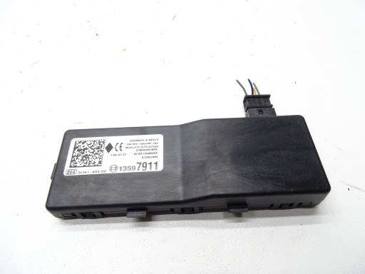 Zentralverriegelungssteuermodul OPEL INSIGNIA A LIFT 13597911