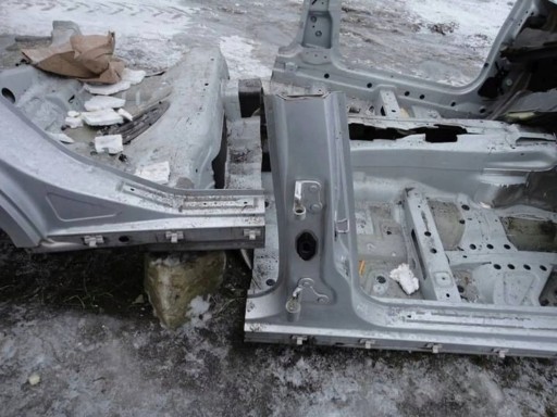 MERCEDES E W212 212 SÄULE RECHTER RAHMEN