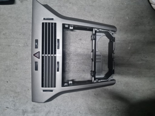 Opel Konsole Radio Rahmenblende OE 13141091