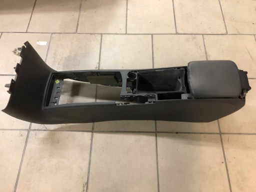 VOLVO S40 V50 ARMLEHNE MITTELTUNNEL 30755375
