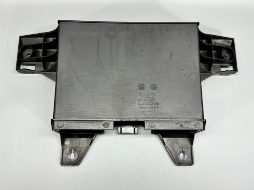 AUDI Q7 SQ7 Q8 II 4M LIFT MONTAGE NAVIGATIONSCONTROLLER HALTER 4M8035317A