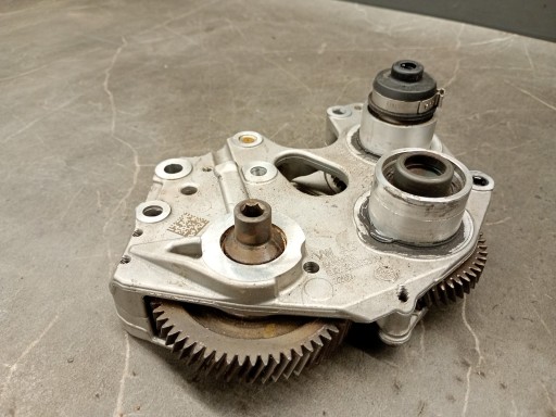 079109360 Audi RS4 B8 RS5 4.2 FSI Housing Housing Housing