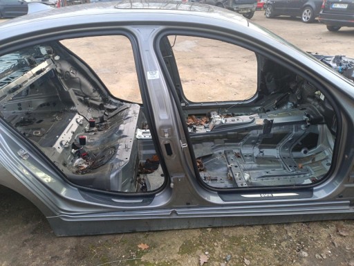 BMW 528XI F10 Viertel Schwellenwert Rechte Parter A52/7