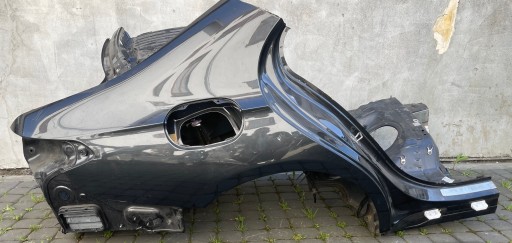 Mercedes E-Klasse W214 Limousine Viertel direkt hinten hinterher Kotflügel