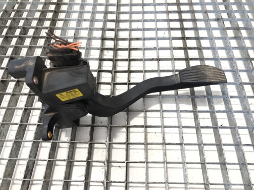 GASPOTENTIOMETER IVECO DAILY III 0281002632 2,3 116KM 99-06 PEDAL