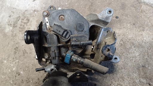 Mazda 3 09-13 BL 1.6 CITD AV6Q-9180-AF-Kraftstofffiltergehäuse