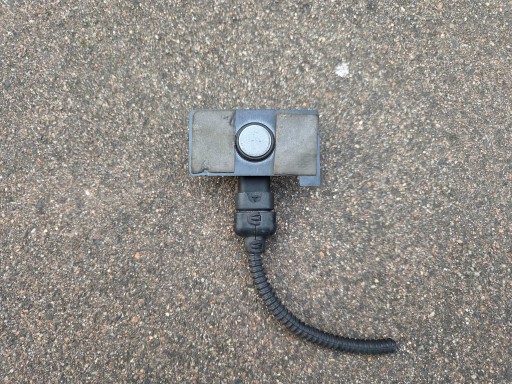 VW Touran Lift PDC-Sensor+Waldfixierung 4H0919275 1T0919494B 10-2015