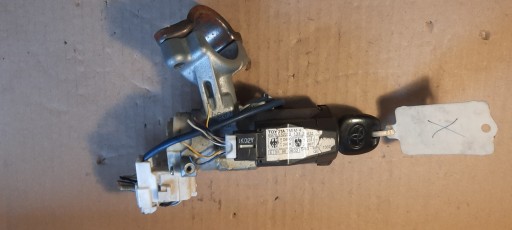 ZÜNDSCHALTER MIT 2 SCHLÜSSELN TOYOTA YARIS I 45020521