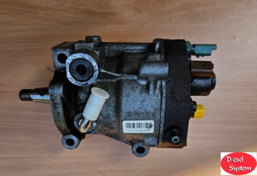 Einspritzpumpe RENAULT 1.5 DCI 8200057225