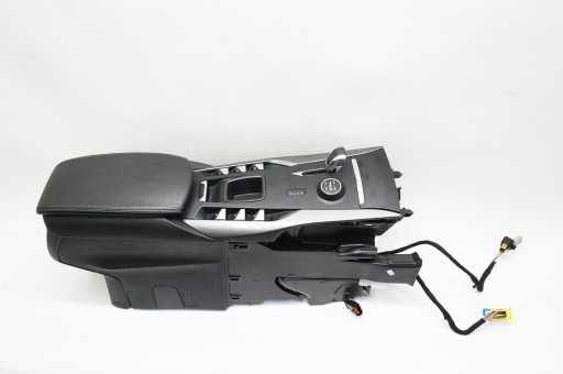 ARMLEHNENTUNNEL CITROEN DS5 HYBRID