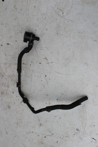 ZUSÄTZLICHE WASSERPUMPE 6R0965561A SCHLAUCH VW AUDI