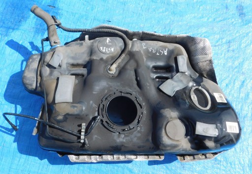 OPEL ASTRA J IV KRAFTSTOFFTANK 2.0 CDTI 13269424
