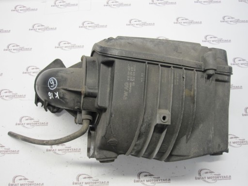 Volkswagen Caddy III 08R Luftfiltergehäuse 1F0129607 1K0129610