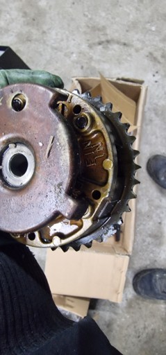 Vanos-Einlass im Auspuff aus BMW N42B20A