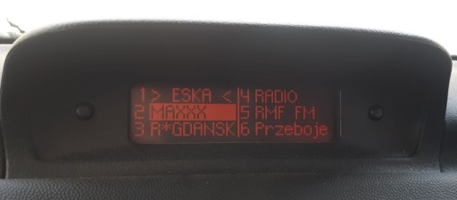 Bildschirmanzeige Peugeot Radio 307 2001-2005 vor dem Aufheben 9640963777