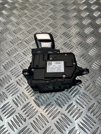 SCHALTKNAUFGLOCKEN AUDI A5 II F5 8W 16- 8W2713041J