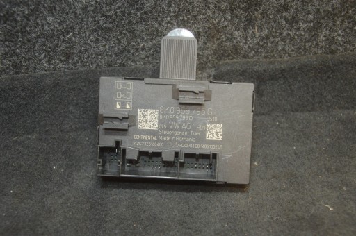 Audi A4 B8 Lifttürmodul links hinten 8K0959795G