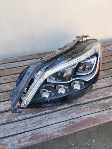 Mercedes CLS in 218 Full -LED -Multibeam linke Lampenleuchten USA