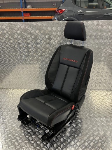 RECHTER ELEKTRISCH BEHEIZTER SITZ FORD RANGER 19- 4D STORMTRAK