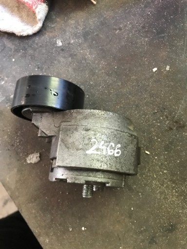 Opel OE 55190813 Riemenspanner