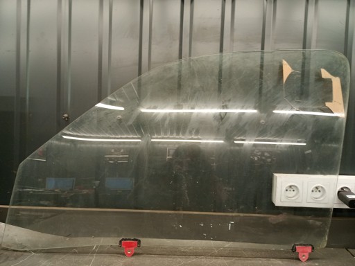 Links Fenster vorne Toyota Hiace IV 98-01R