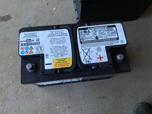 ORIGINAL BATTERIE MOPAR CHRYSLER JEEP AGM 12V 75AH 700A 18R 05033394AB