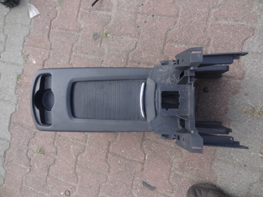 MITTELTUNNEL LAGERUNG PEUGEOT 5008 9670593077