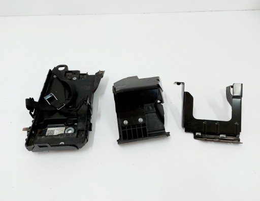VOLVO XC40 22 Jahre Batteriegehäusesockel 32314831