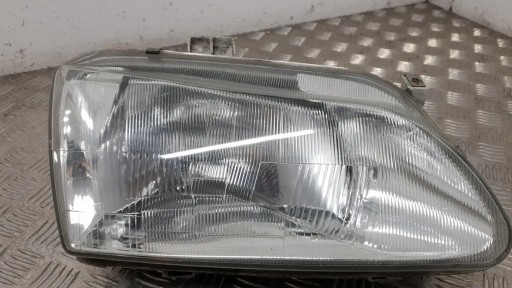 085511121R RENAULT Rechte vordere Lampe