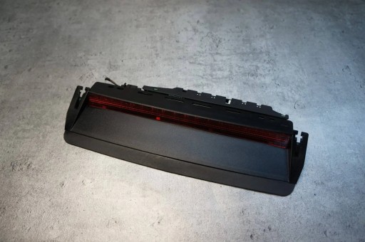 DRITTES BREMSLICHT VOLKSWAGEN PASSAT CC LIFT - 3C8945087B