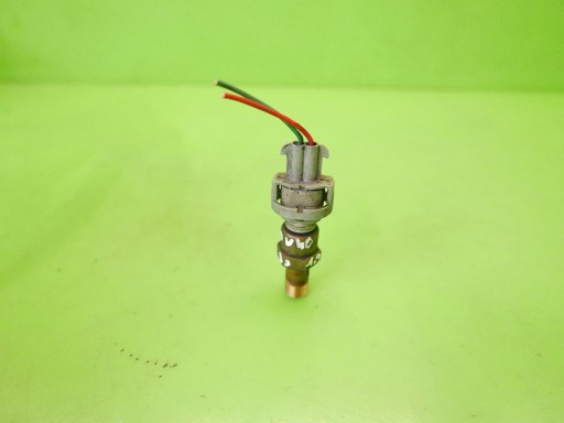 KRAFTSTOFFTEMPERATURSENSOR VOLVO V40 I 1.9 DI 99-