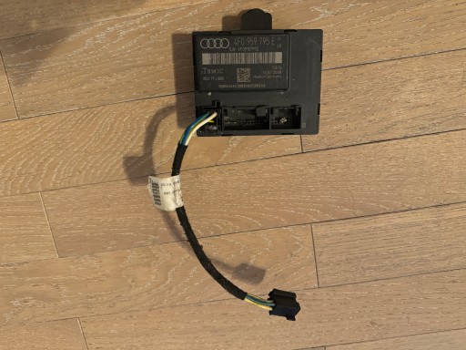 TÜRSTEUERMODUL HINTEN LINKS AUDI A6 C6 LIFT