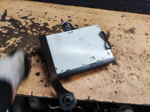 TOYOTA AVENSIS T25 NAVIGATIONSLESEGERÄT
