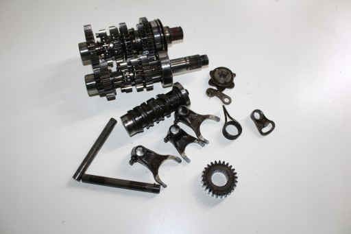 HONDA CB 450 Getriebe, Führung, Führungen