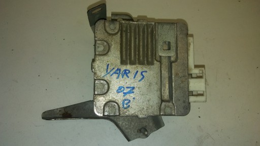 SERVOLENKUNGSSTEUERUNG TOYOTA YARIS 89650-0D091
