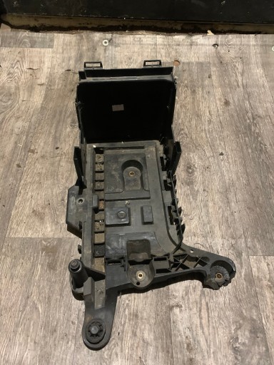 BATTERIEBASIS VOLKSWAGEN SEAT SKODA AUDI 1K0915325B