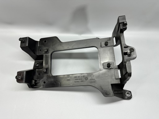 AUDI Q7 SQ7 II LIFT 4M HANDLE AUDIO VERSTÄRKER RACK 4M0907348E