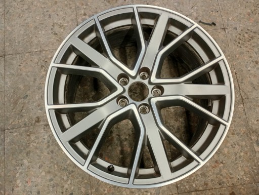 8W0601025DH Aluminium RIM 8.5JX19H2 ET40 5X112 ADI SPORT A4 B9 8W A5 S5