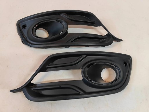 RENAULT MEGANE III LIFT – STOßSTANGENKITTER LINKS UND RECHTS SET