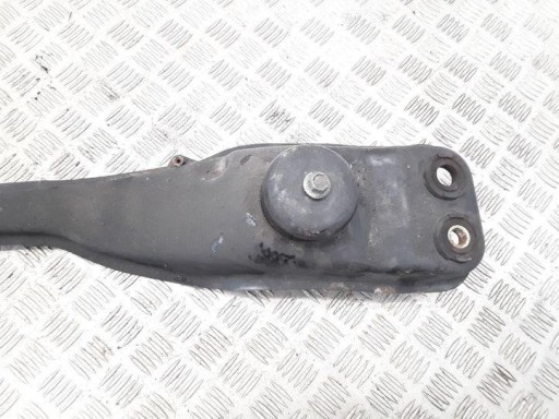 YL846A038BB FORD Sanki przednie