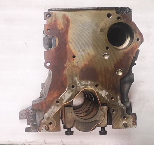 VW 2.0 8V Motorblock 06A121F