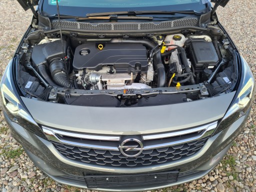 Verstärkung der Vordergürtel des Stoßfänger Opel Astra K Z10A