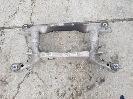 Hinterer Drehgestellaufhängungsträger 6 770 828 BMW 5 E60 520d N47 Polift Automatik