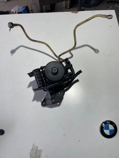 BMW E46 2.0 136KM KRAFTSTOFFKÜHLERFILTER 2247411 SEKUNDÄRPUMPE