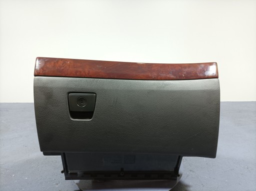 Volvo XC90 und Lift -Passagierschuhe EU 3409421 3409563