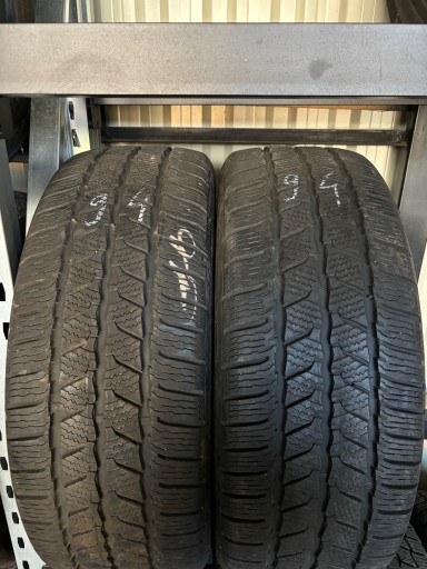 2x Continental Winterreifen 225/55R17C 6mm, sehr guter Zustand, 2022.