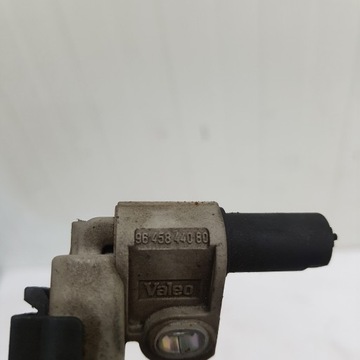 product-additional-image